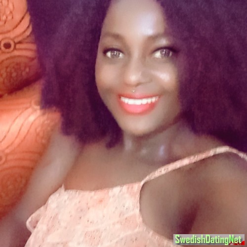 Evelyne, 19931222, Hoima, Western, Uganda
