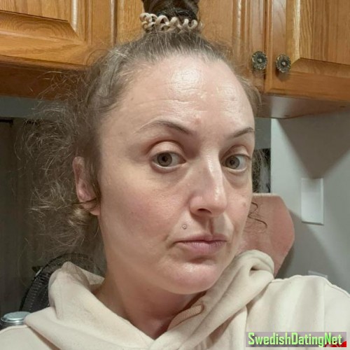 CindyBarrett211, 19800511, Kiruna, Norrbotten, Sweden